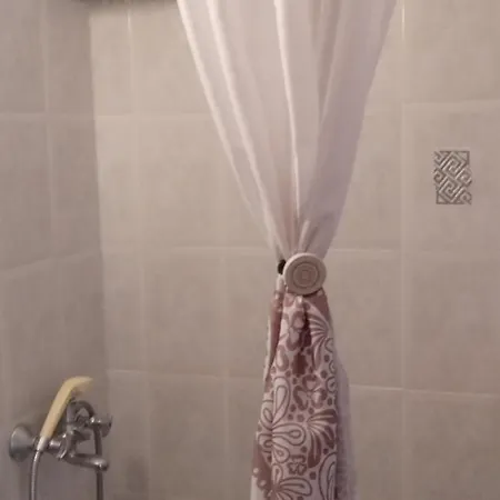 Ey-Giann Guest house Karpenisi