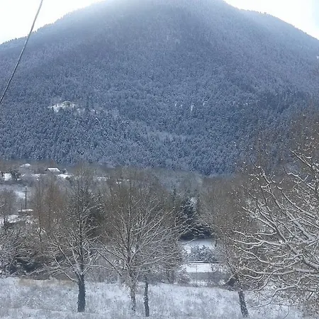 Guest house Ey-Giann 3*