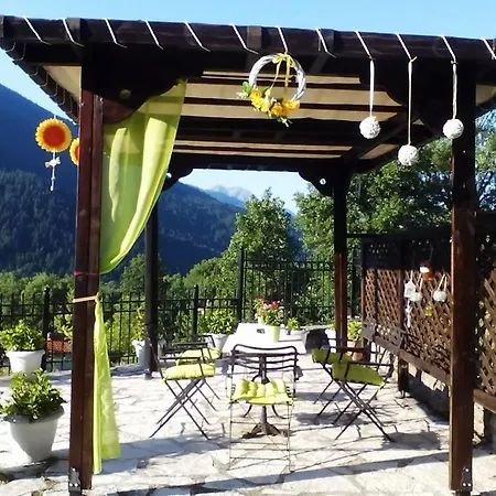 Ey-Giann Guest house Karpenisi